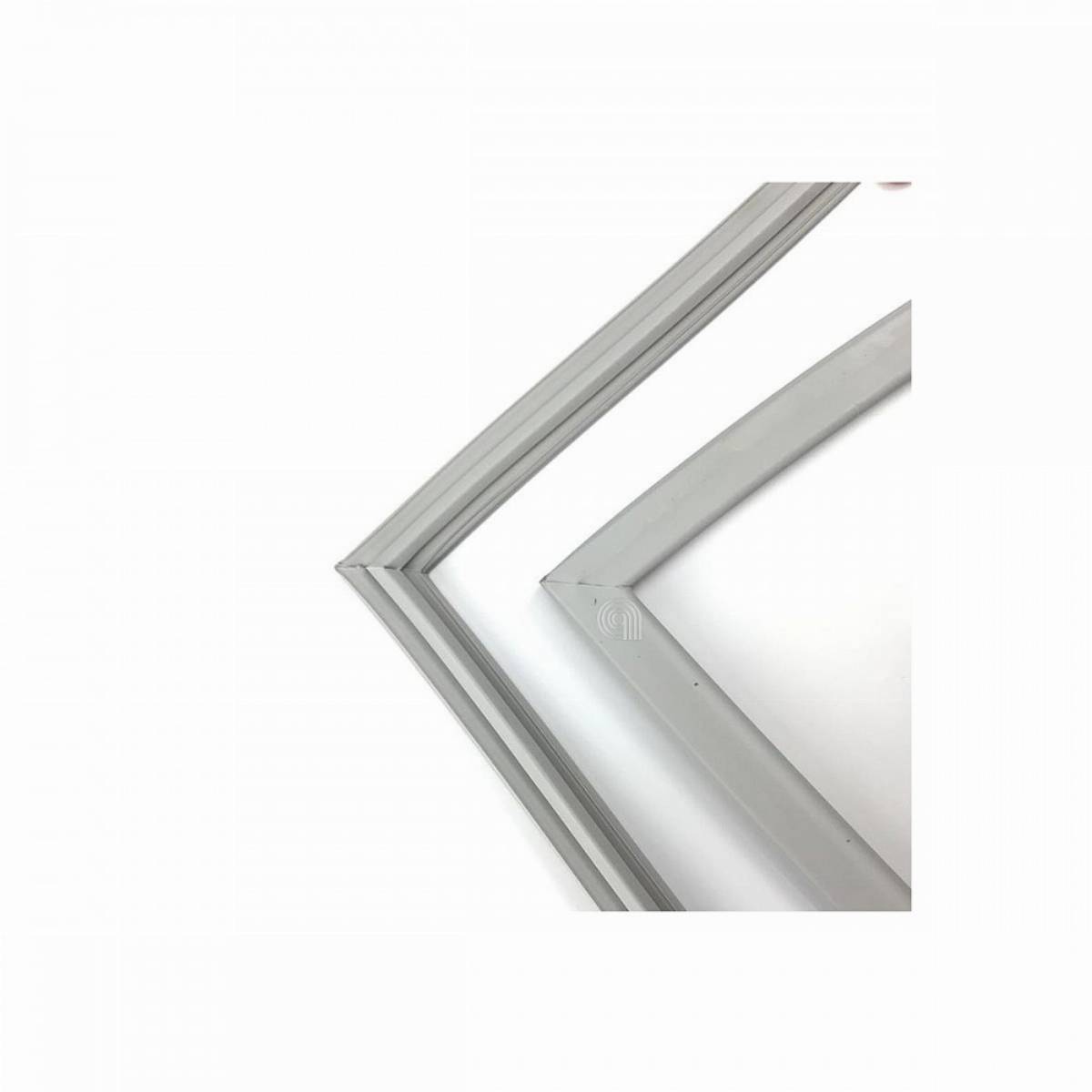 Уплътнение врата на хладилник BEKO, INDESIT  970 x570  mm
